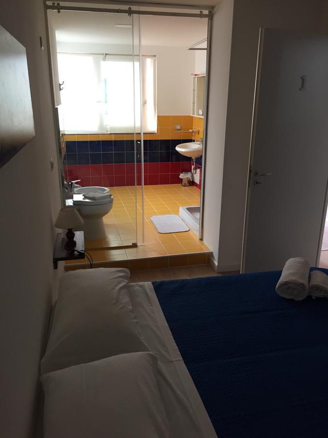 Bed & Breakfast Chloe Tropea Santa Domenica  Buitenkant foto